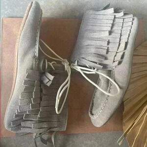 NEW Monkey Feet Fringed Moccasins Size 38 | 6.5-7